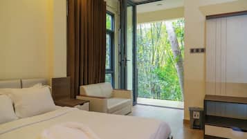 Superior Room, 1 Bedroom, Mountain View | Free WiFi, bed sheets