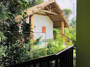 Cottage (Couple)