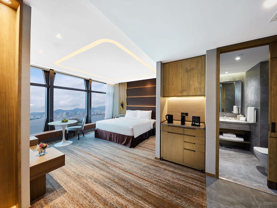 Premium bedding, down duvets, pillow-top beds, minibar