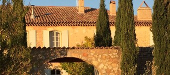 Provencal country house in st julien le montagnier near the luberon