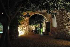 Enceinte de l’hébergement