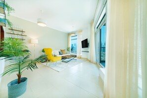 Exterior - Maison Privee - 5* Apt with 2BR in Downtown Dubai (Dubai)