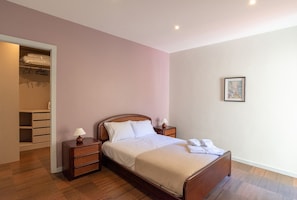 Apartamento, 3 habitaciones, balcón | 3 dormitorios, decoración individual, cunas (de pago) y wifi gratis