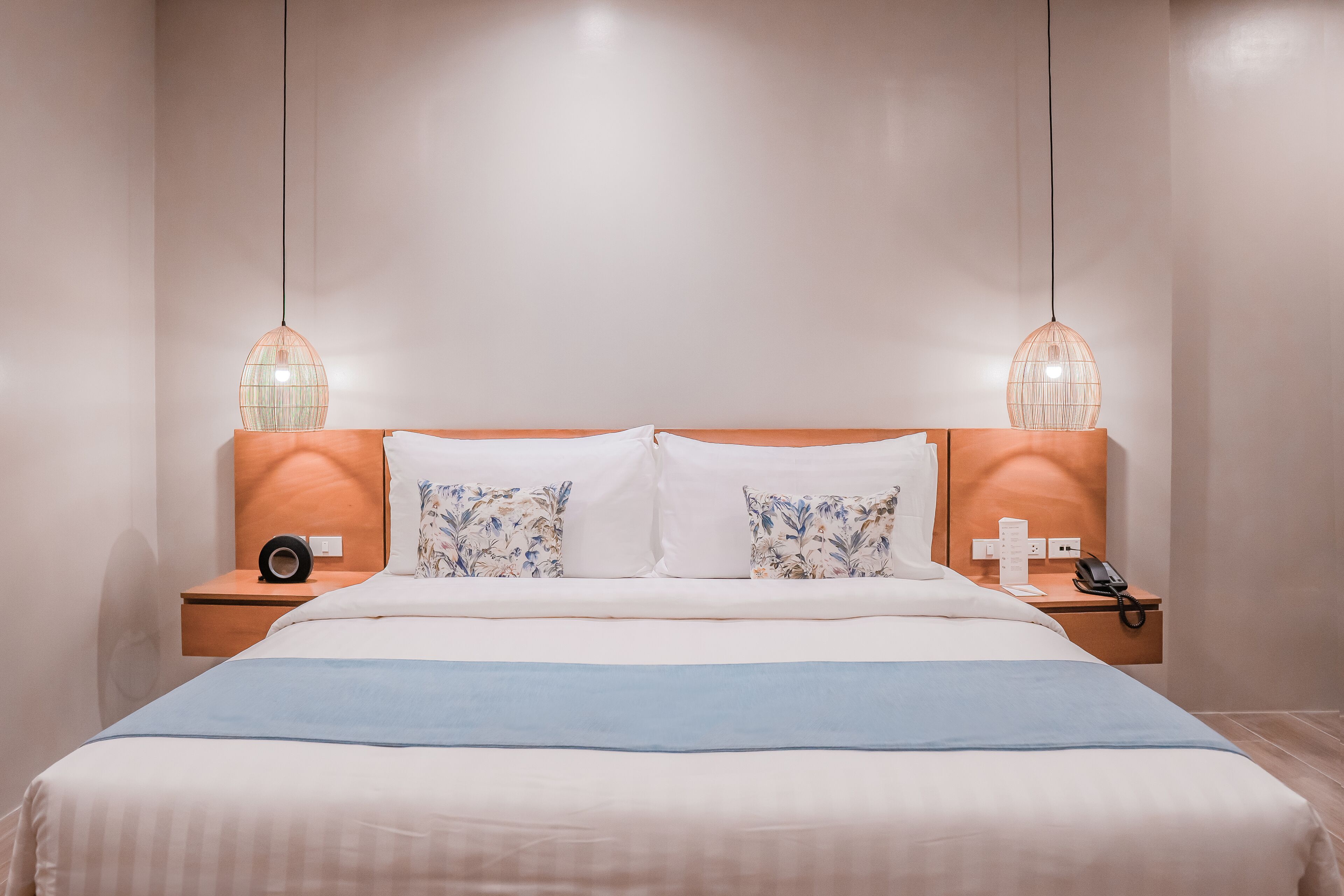 minibar, in-room safe, desk, free wifi