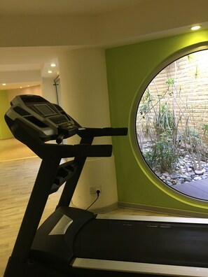 Gym - Apartments On The Beach (Limassol)