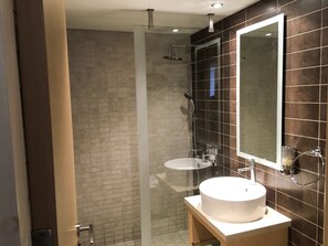 Apartment, 1 Bedroom, Sea View | Bathroom | Shower, free toiletries, hair dryer, bathrobes - Apartments On The Beach (Limassol)