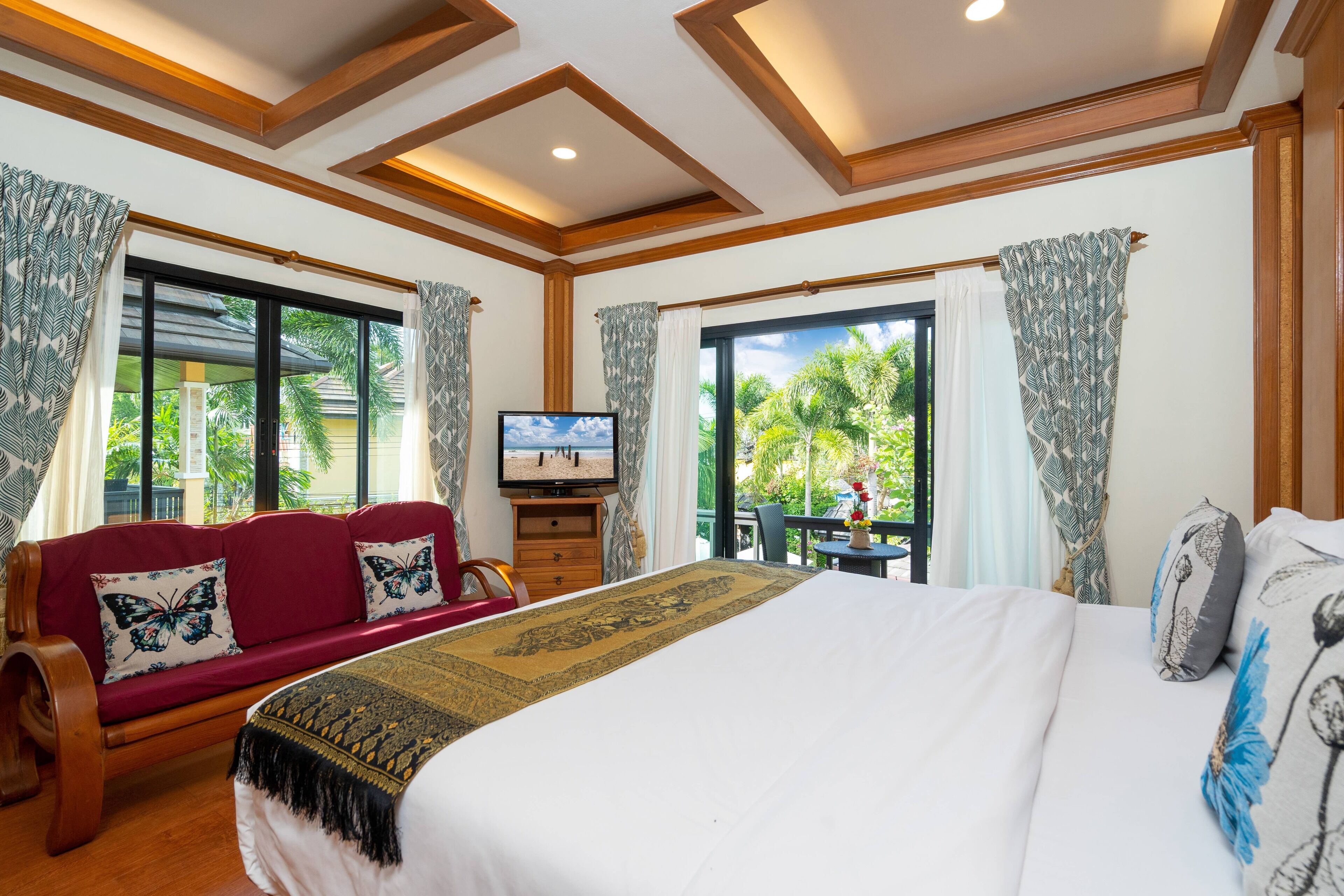 Luxury-Villa | 6 Schlafzimmer, laptopgeeigneter Arbeitsplatz, Bügeleisen/Bügelbrett