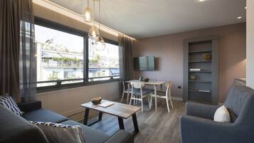 ์ํํธ, ์นจ์ค 1๊ฐ (Street View) | ๊ฑฐ์ค ๊ณต๊ฐ | ํ๋ฉด TV