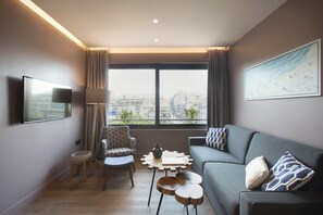 Appartement, 1 chambre (Avenue View) | Salle de séjour | Télévision à écran plat