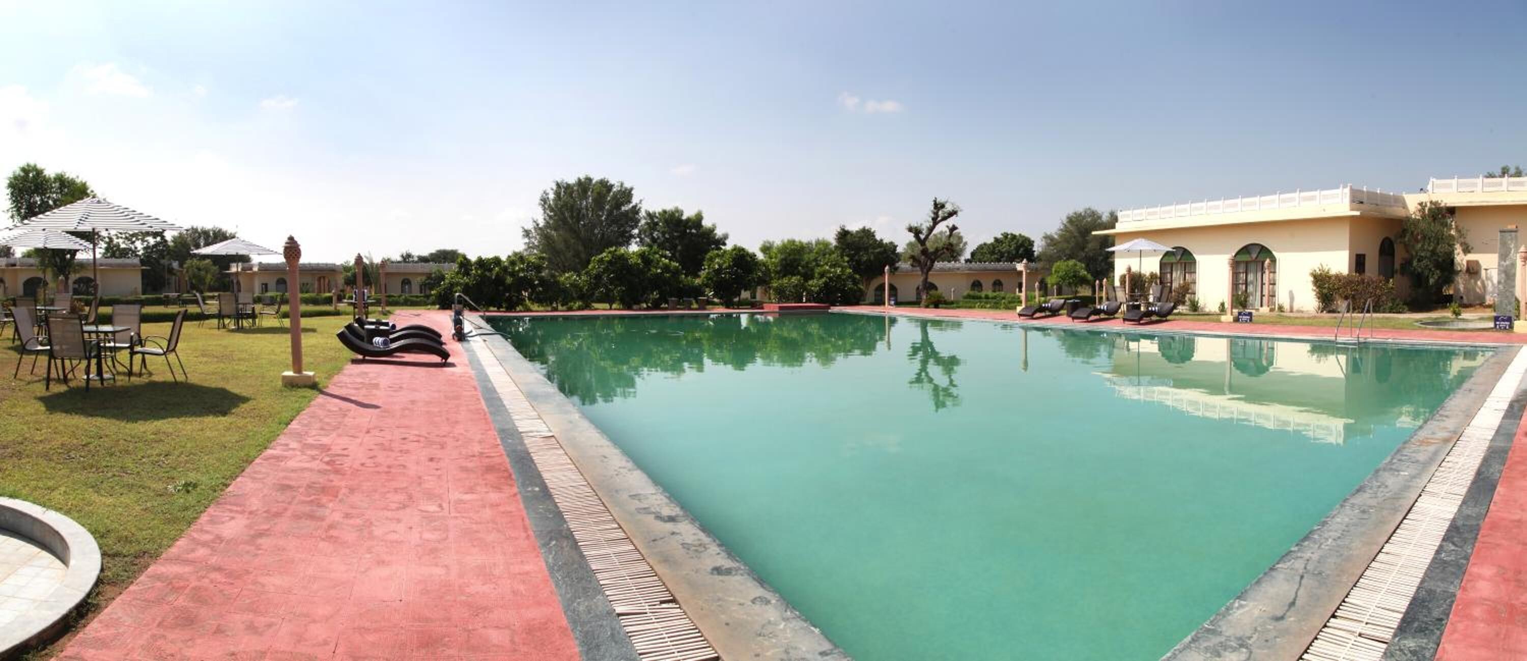 Piscina externa