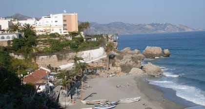 Plage d'Acapulco. NERJA