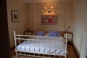 1 Schlafzimmer, Bügeleisen/Bügelbrett, WLAN