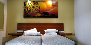 Deluxe Room, Lake View (AC) | 1 bedroom, memory foam beds, minibar, individually decorated