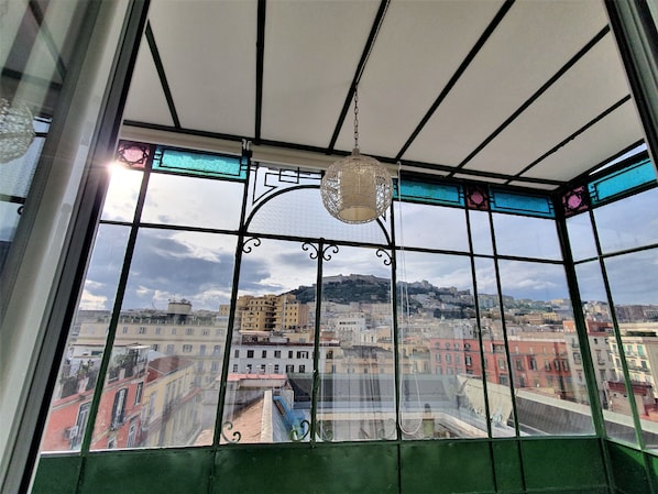 Klassieke vierpersoonskamer | Uitzicht vanuit de kamer