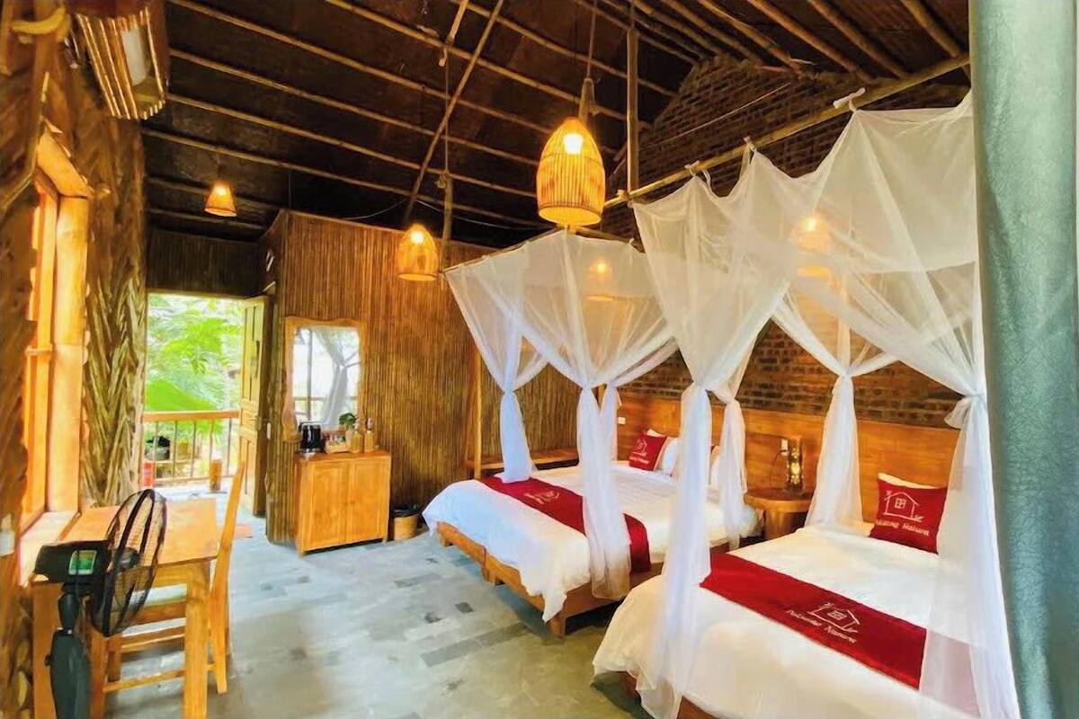 ห้องแฟมิลี่, วิวสวน | เครื่องนอนระดับพรีเมียม, เตารีด/โต๊ะรีดผ้า, Wi-Fi ฟรี, ผ้าปูที่นอน