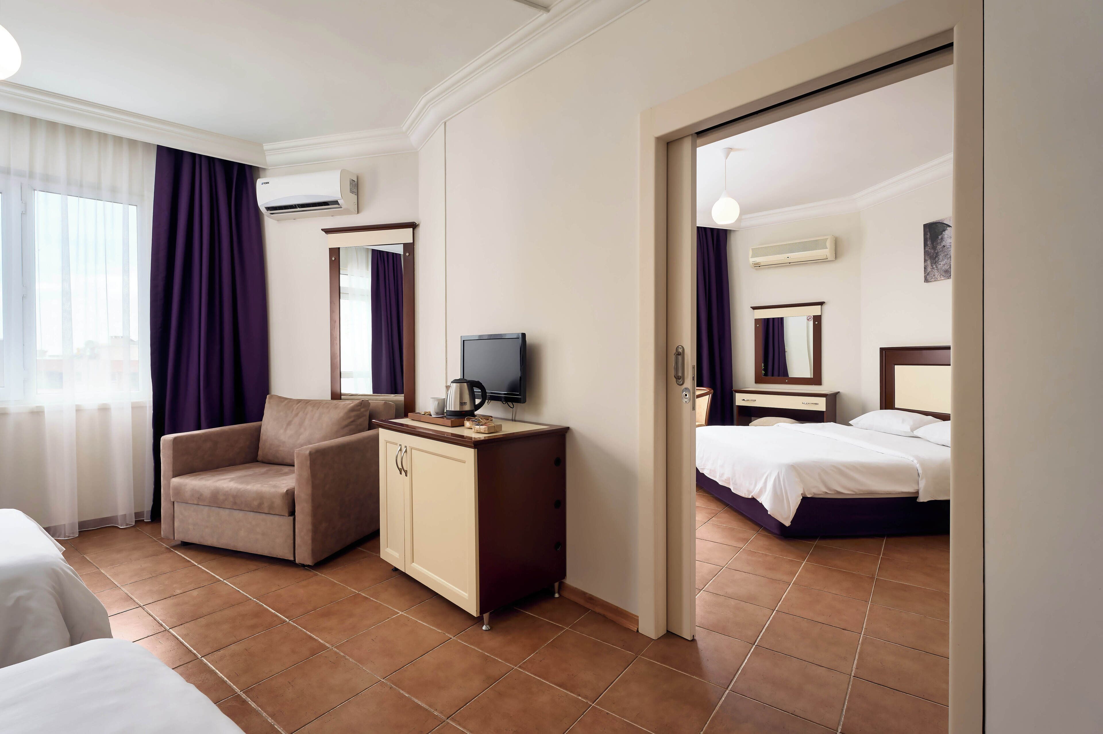 Photo - Kaila City Hotel