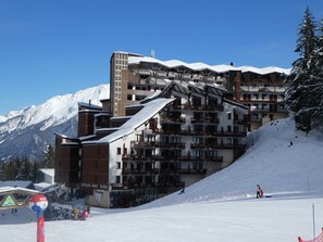 Exterior - Cozy T3 for 6 people in center with ski-in/ski-out, parking (La Tania)