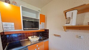 Private kitchen - Studio for 4 at slopes, center Les Deux Alpes (Les Deux Alpes)