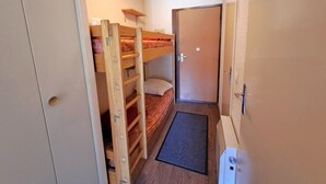 Room - Studio for 4 at slopes, center Les Deux Alpes (Les Deux Alpes)