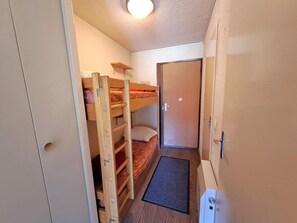 Room - Studio for 4 at slopes, center Les Deux Alpes (Les Deux Alpes)