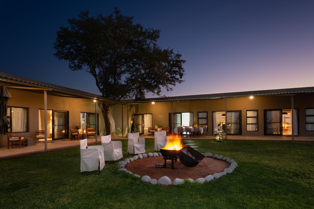 Photo of Etosha Heights Safarihoek Lodge