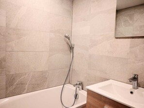Bathroom - 3-room apartment for 7 people in Vallandry, near slopes (Peisey-Vallandry)
