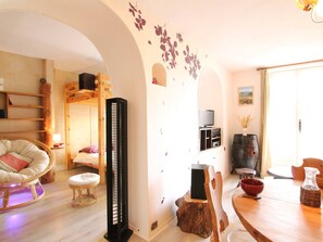 Interior - Large studio for 4 with balcony in the heart of Briançon (Briançon)