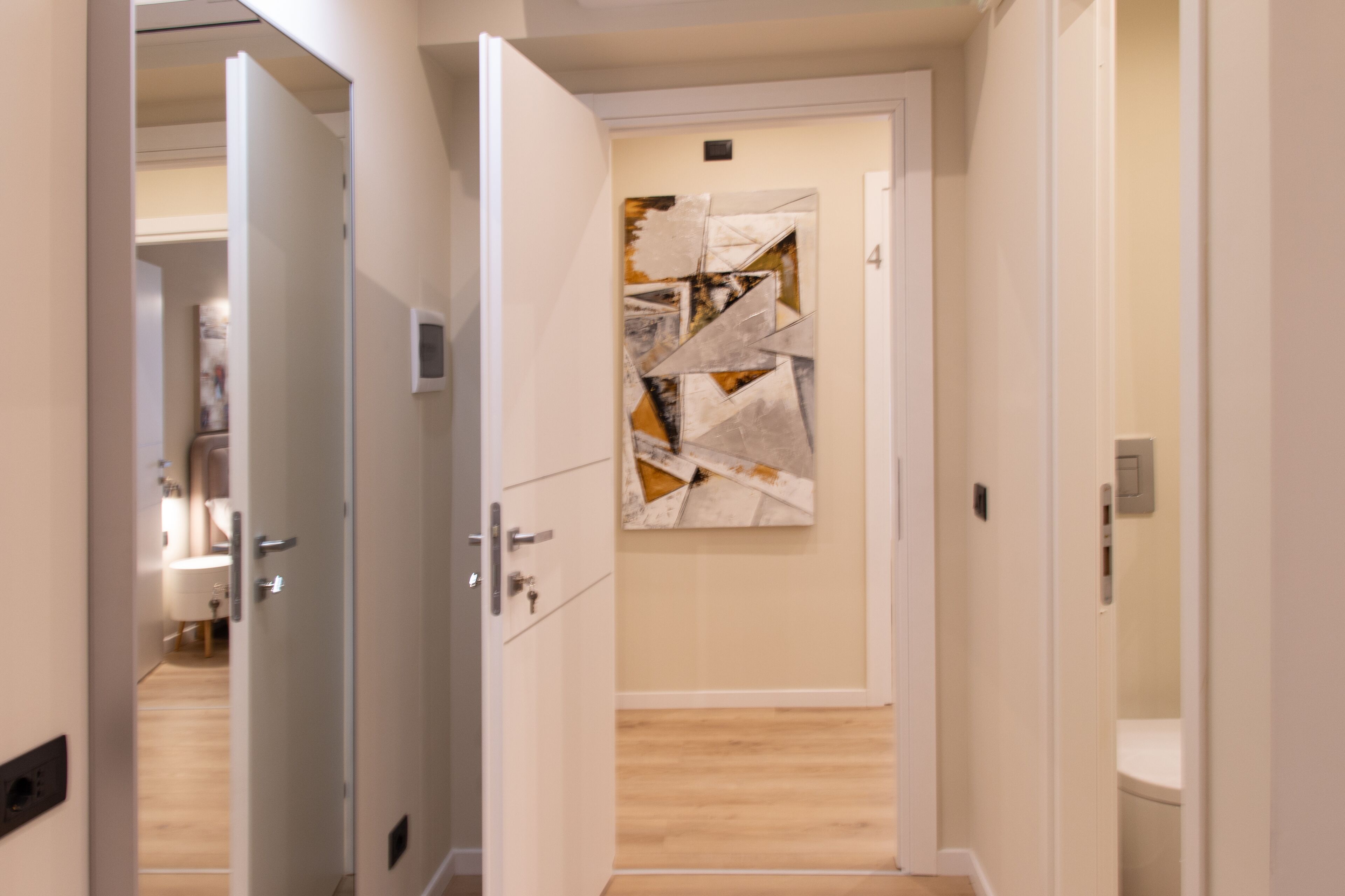 Classic Double Room | In-room safe, individually decorated, individually furnished, desk