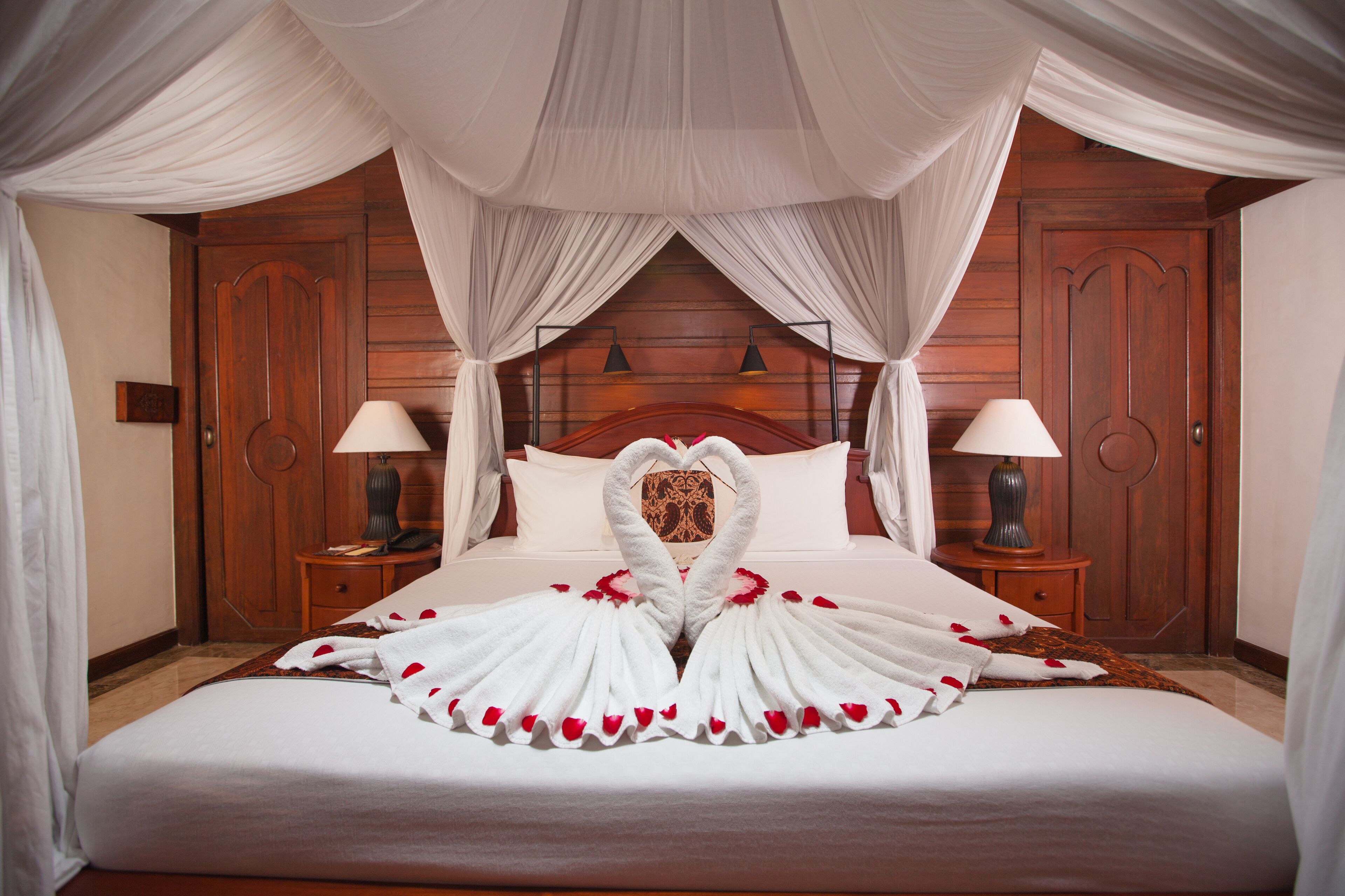 Romantic 1BR private villa for honeymoon, Ubud