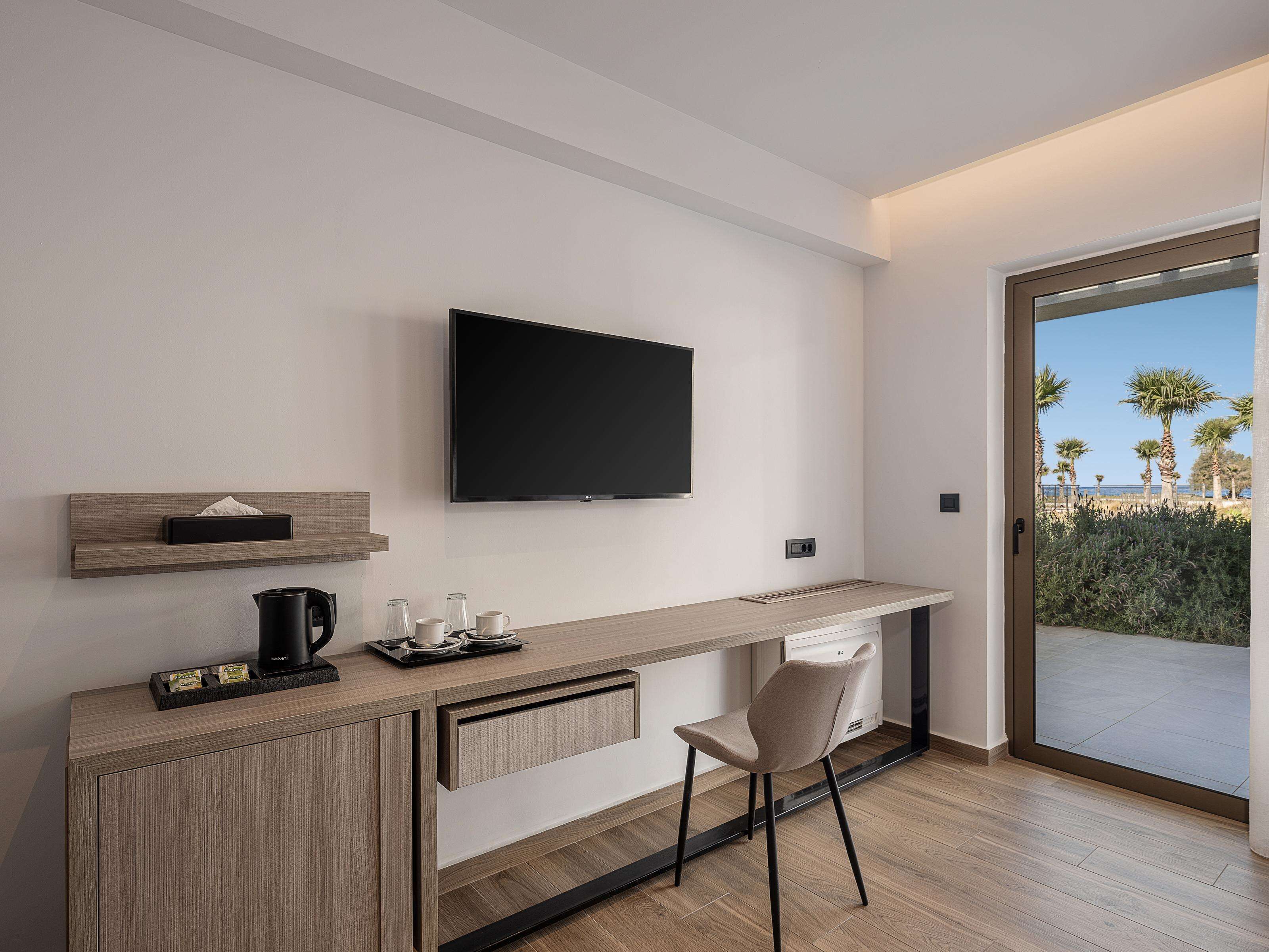 1 bedroom, in-room safe, individually decorated, laptop workspace