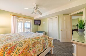 10 bedrooms, free WiFi, bed sheets, wheelchair access - Oceanfront luxury in this spacious 10-bedroom home in South Nags Head. (South Nags Head)