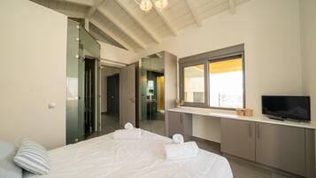 Villa (Pool View/ Sea View) | 3 bedrooms, in-room safe, desk, iron/ironing board