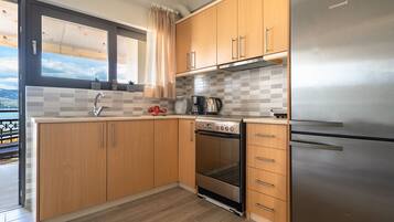 Apartment, 2 Schlafzimmer, Meerblick | Kostenloses WLAN, Bettwäsche