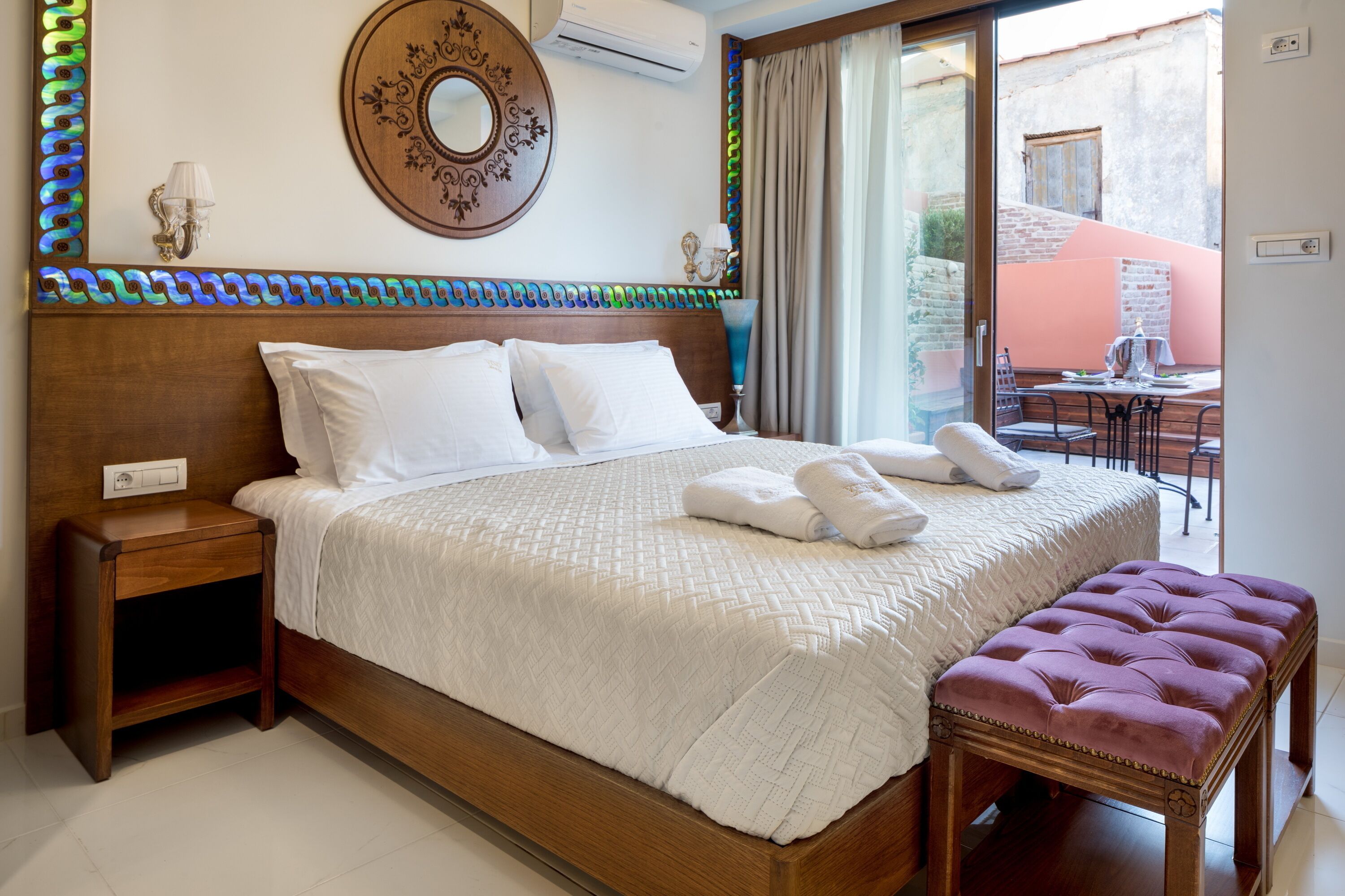 Photo - Vener Suites