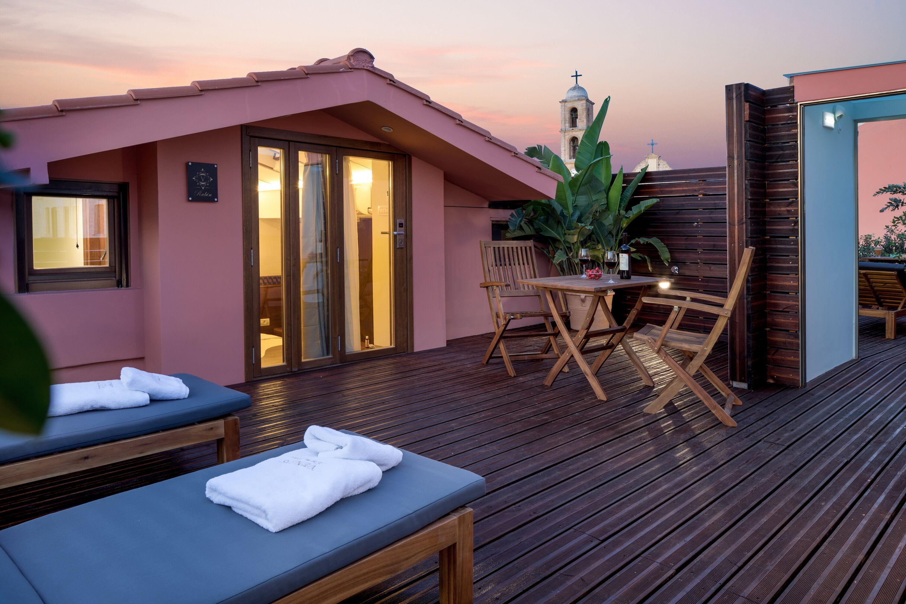 Photo - Vener Suites