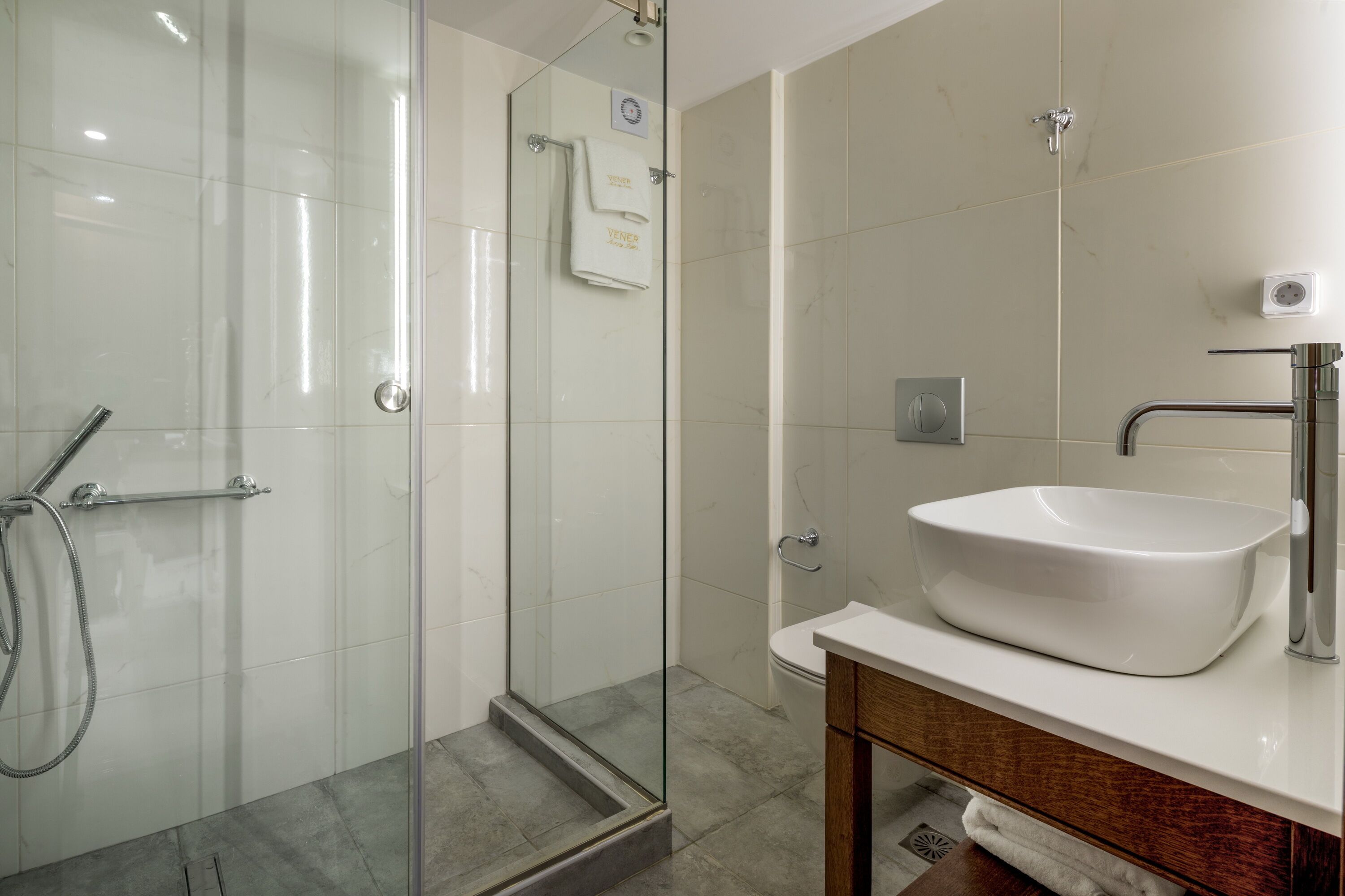 Photo - Vener Suites