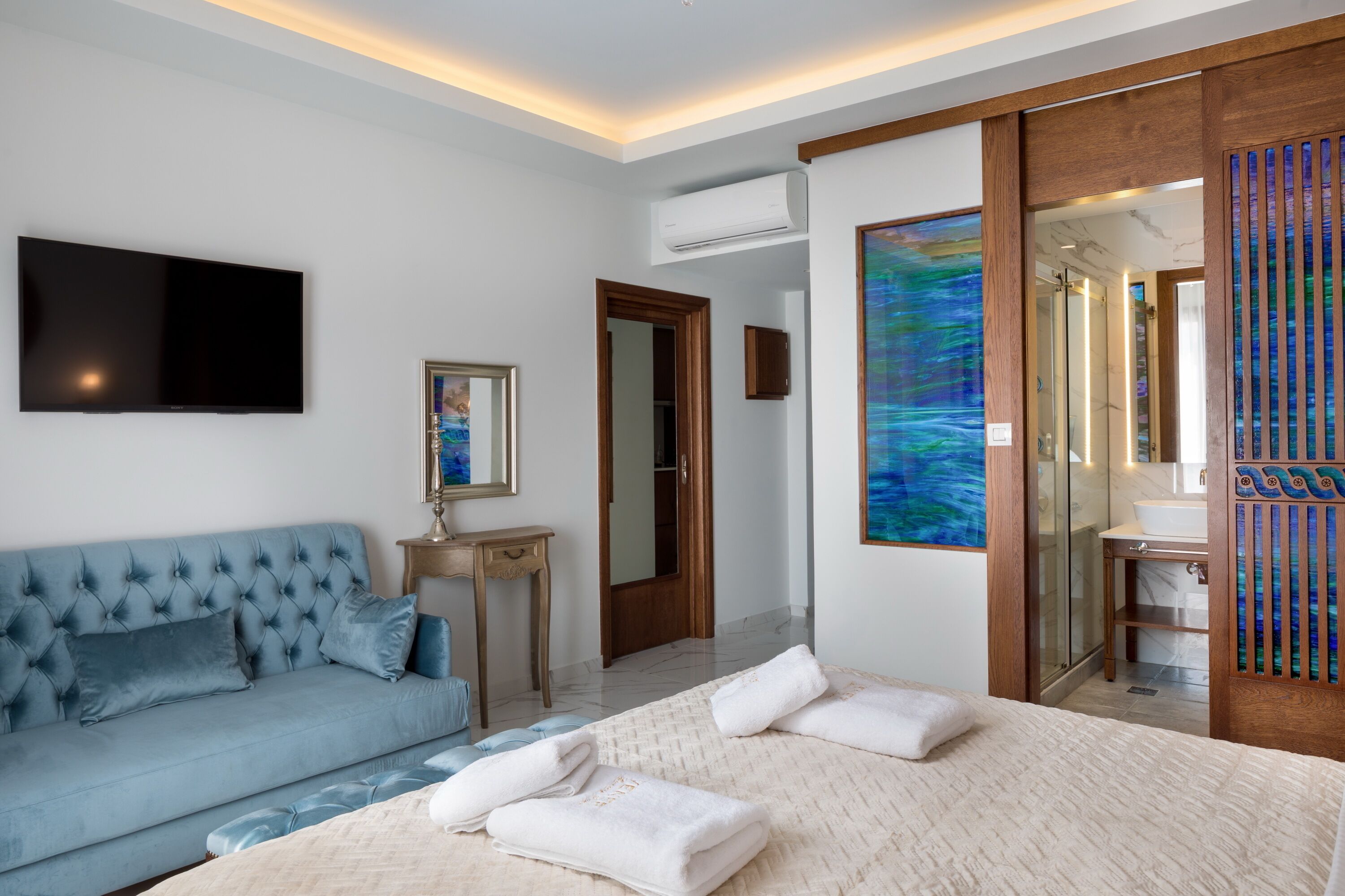 Suite, Terrace (Saphir) | In-room safe, soundproofing, iron/ironing board, free cots/infant beds