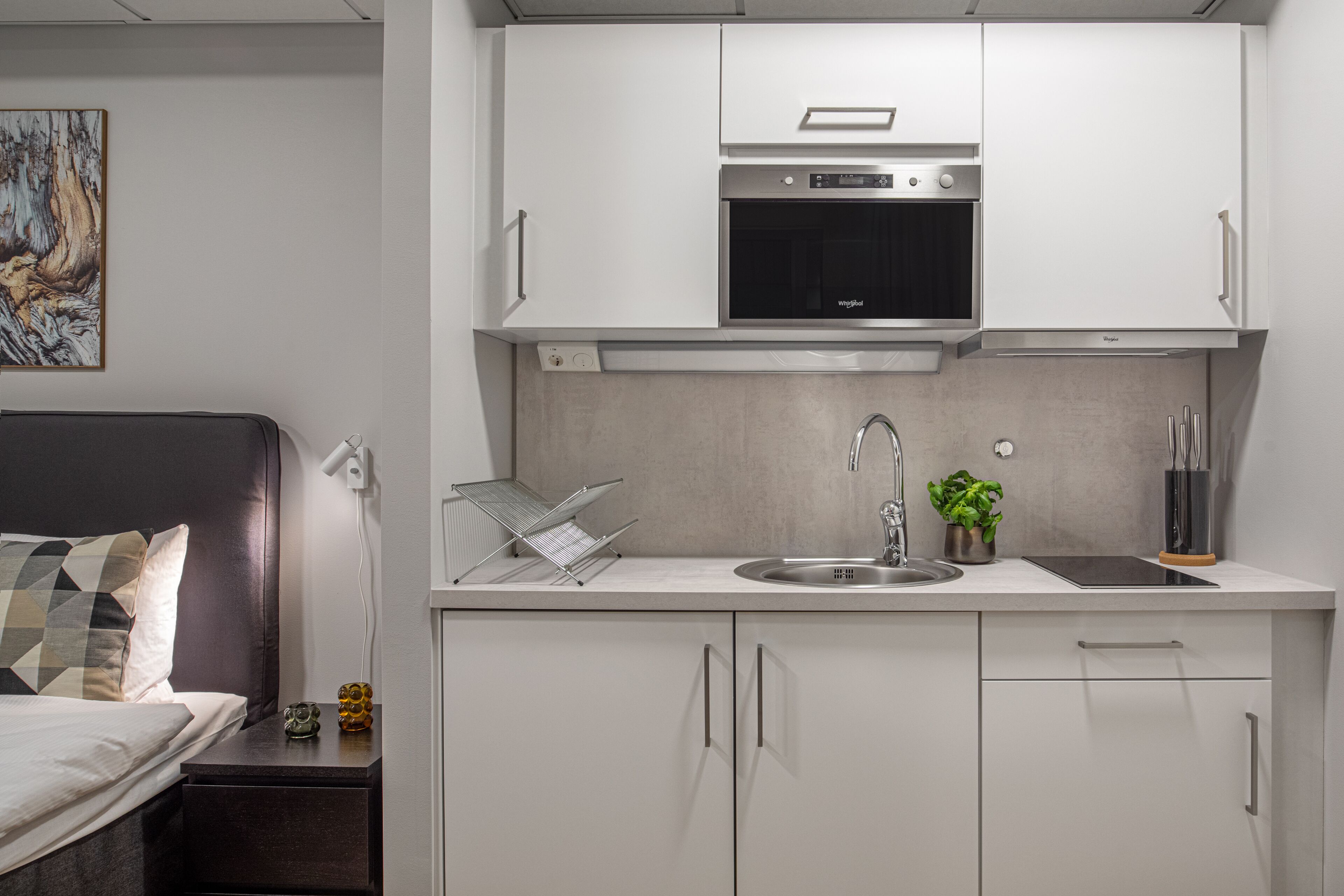 comfort studio | private kitchenette | fridge, microwave, stovetop, dishwasher