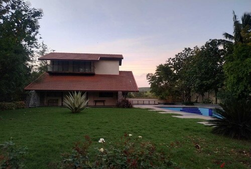 Jungle Safari Holiday Villa with 3 Bdrms