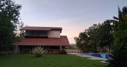 Jungle Safari Holiday Villa with 3 Bdrms