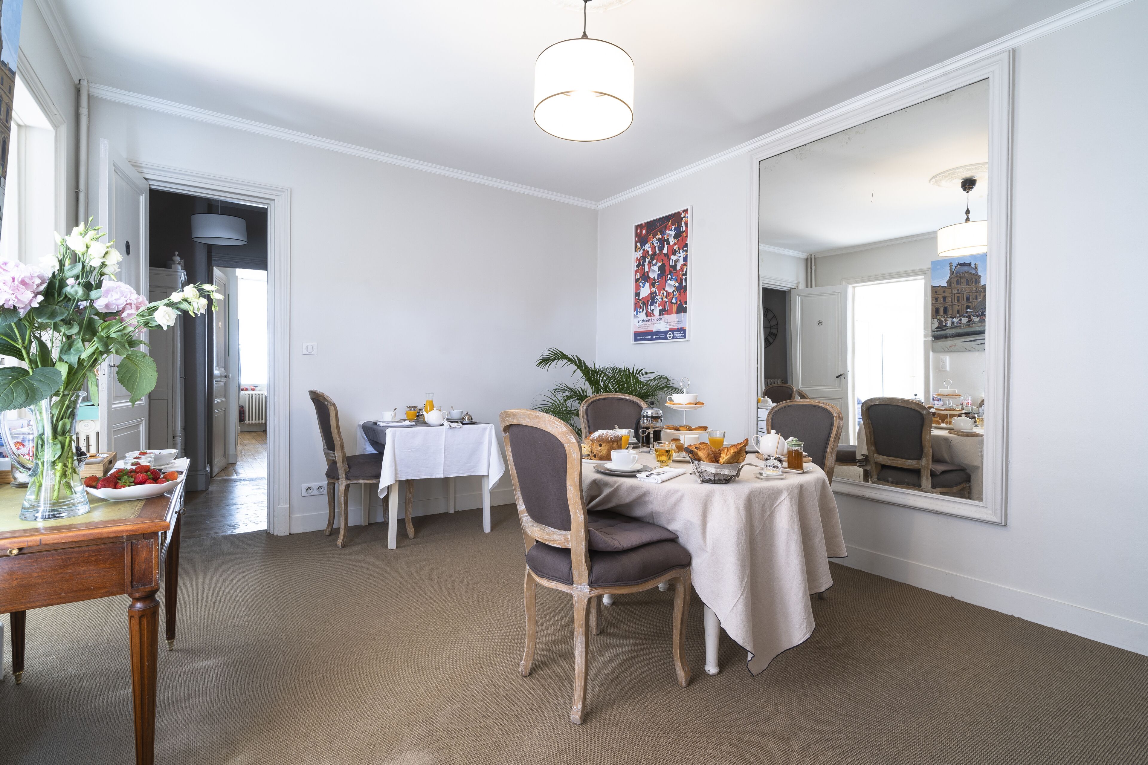 Petit déjeuner continental compris tous les jours