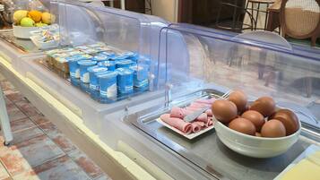 Daily buffet breakfast (EUR 9 per person)