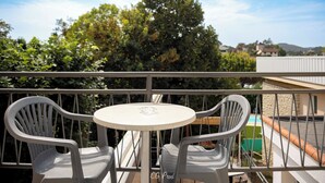 Twin Room | Balcony - Les Ambassadeurs (Souillac)