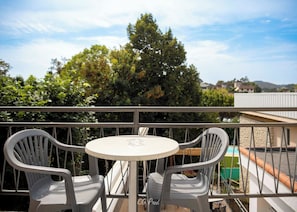 Twin Room | Balcony - Les Ambassadeurs (Souillac)
