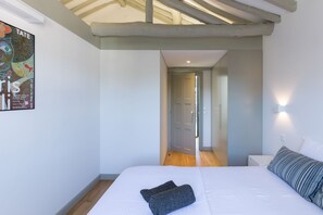 Apartamento, 2 habitaciones, terraza | Decoración individual, tabla de planchar con plancha, cunas gratuitas