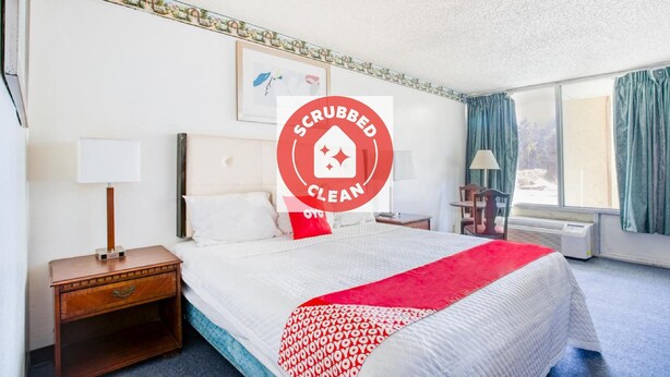 Kamar, 1 Tempat Tidur King, Boleh Merokok | Meja kerja dan seprai linen