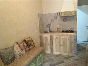 Apartment, 1 Bedroom (1) | Private kitchenette