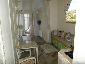 아파트, 침실 1개 (1) | 암막 커튼, 방음 설비, 다리미/다리미판, 무료 WiFi