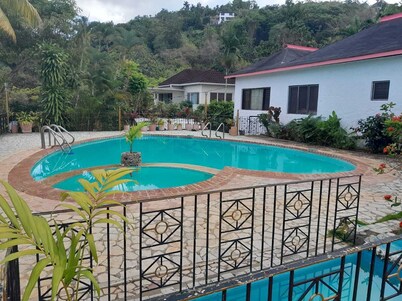 Comfort Kingdom Villa Bed & Breakfast