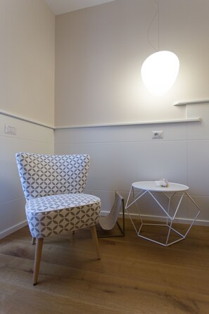 Deluxe Double Room | Desk, blackout curtains, soundproofing, iron/ironing board - Casa degli Orefici (Campobasso)